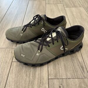 On Running Men's Green Sneakers Olive Green Sz 12